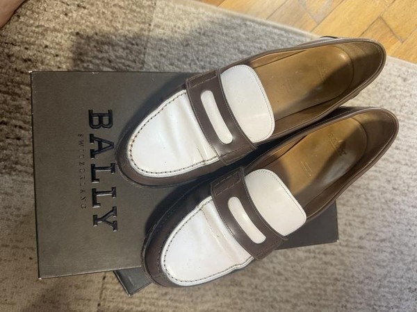Women Bally Loafers Brown Leather 39