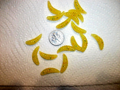 300-7/8''-GLOW-crappie-panfish-scent-grubs-soft plastic wax worms-jig-maggot-bait