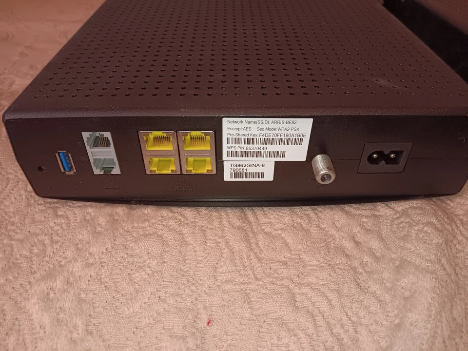 Módem router gateway cable inalámbrico Arris TG862G DOCSIS 3.0 sin probar Foto 3 de 4
