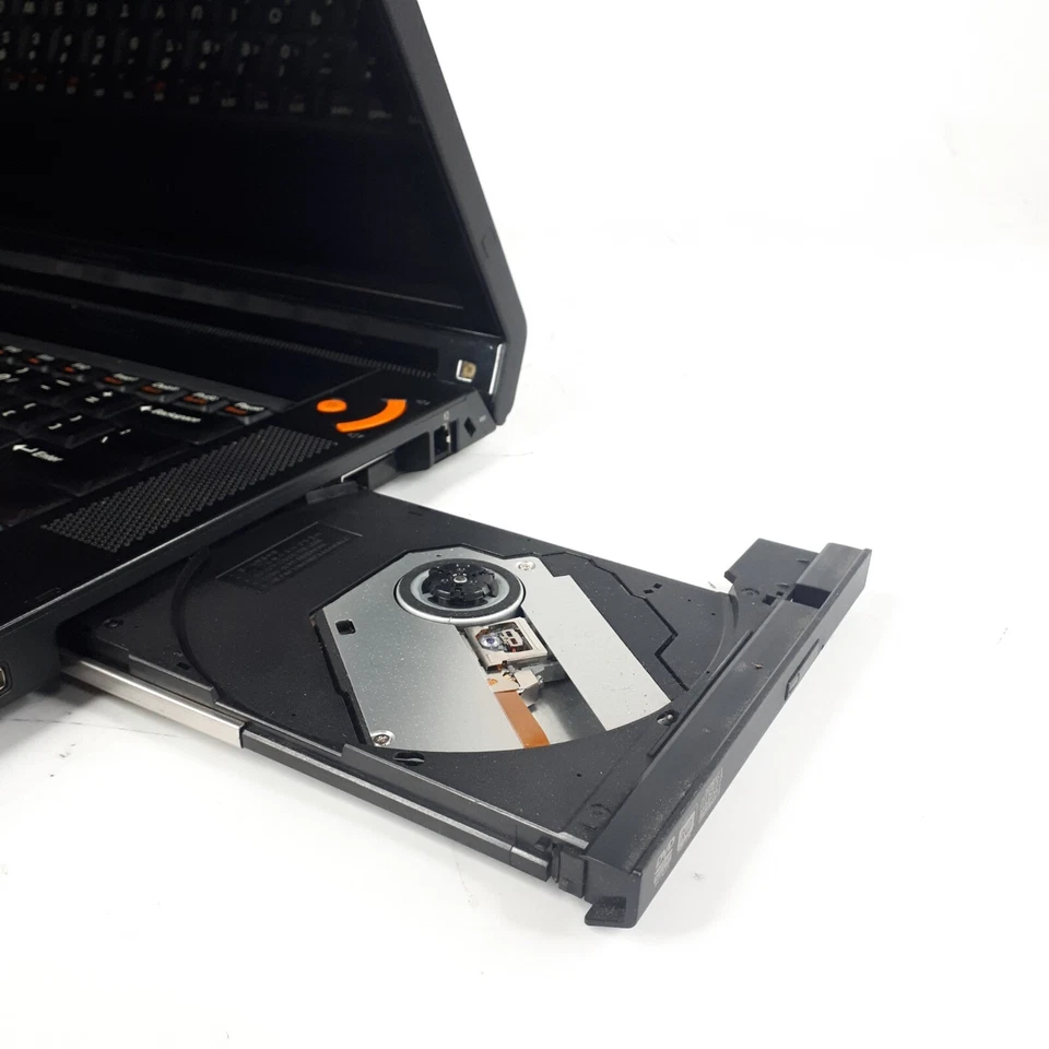 Lenovo IdeaPad Y530 15.4" Laptop Core 2 Duo 6GB 250GB HDD Boot/BIOS No OS H2508 - Image 4 of 4