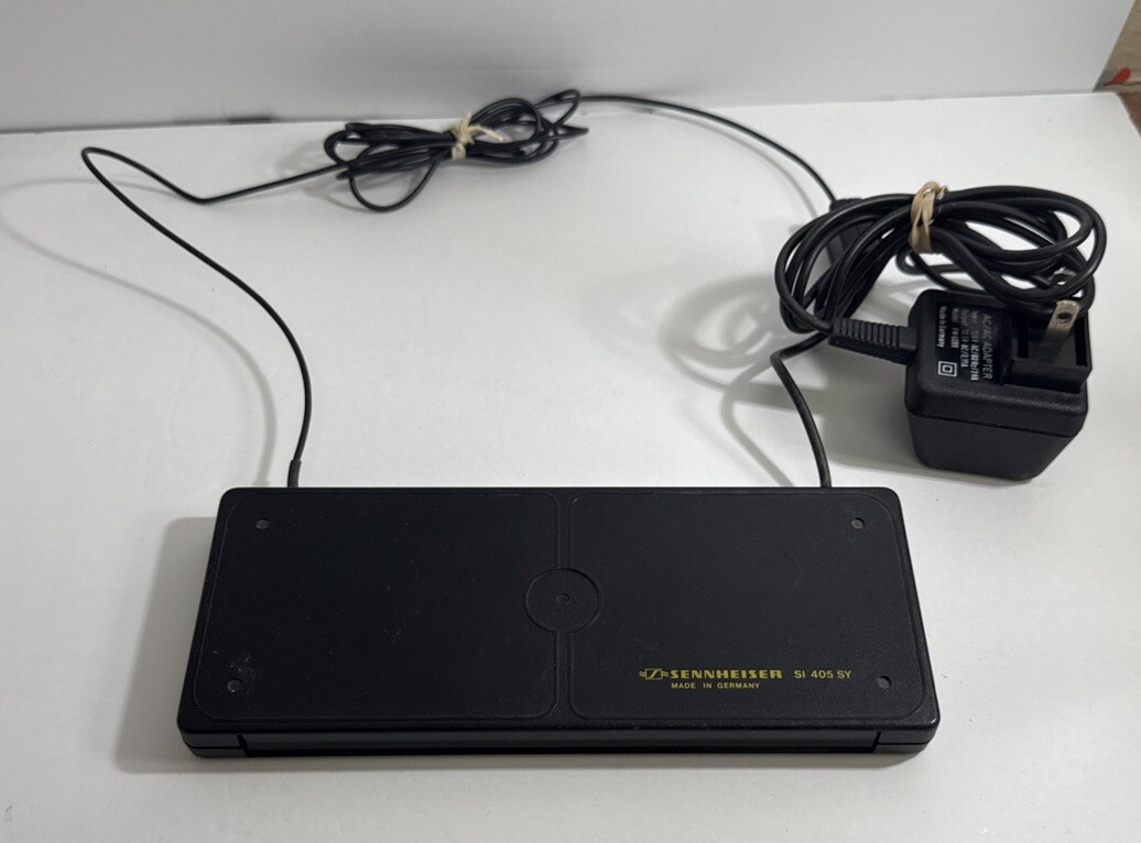 SENNHEISER - Vintage INFRARED MULTICHANNEL TRANSMITTER SI 405 SY