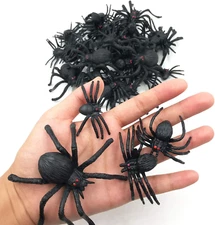 46Pcs Realistic Plastic Spider Toys Fake Spider Prank Prop Joke Spiders and Spid