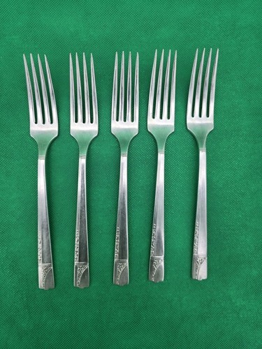 Nobility Plate Caprice Pattern 5 Dinner Forks 1937 Art Deco