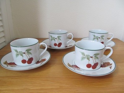 Vintage Royal Worcester Evesham Vale Tee-/Kaffeetassen & Untertassen x 4 unbenutzt