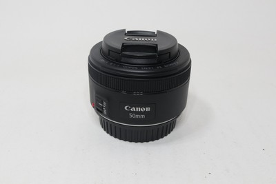 Canon EF 50mm F1.8 STM Festbrennweite Objektiv Vollformat APS C Top Zustand