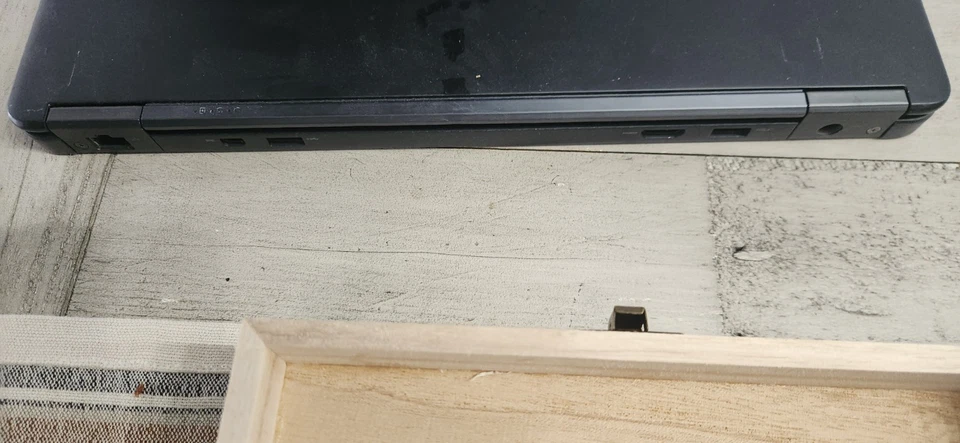 PORTATIL DELL LATITUDE E7450 14.0", I7-5600U, 2.6GHz, 512GB SSD, 16GB DDR3, WIN10 Foto 4 de 4