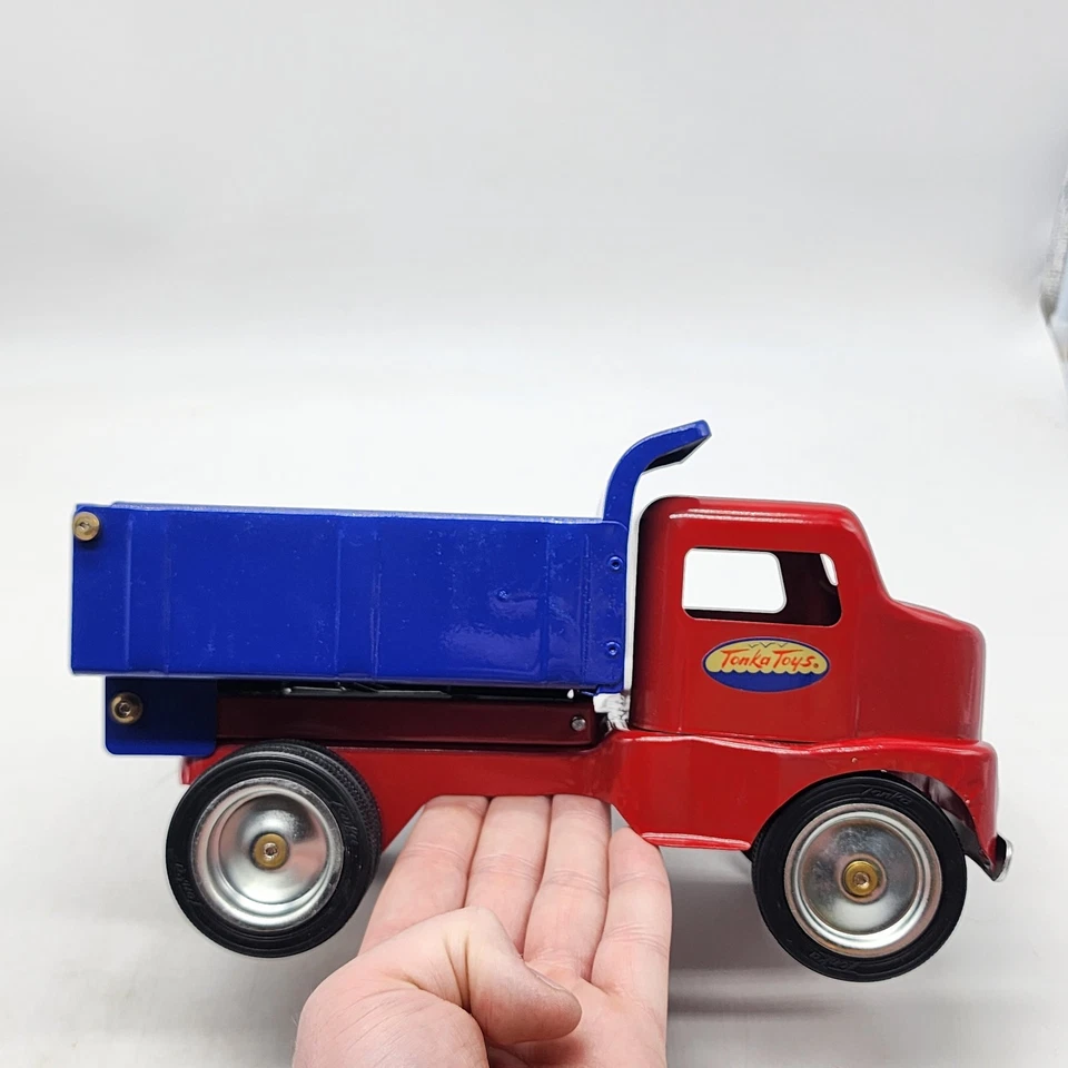 Lot Of 2 TONKA Classic 1949 Dump Truck Collection 50th Series 1:18 Rare Blue Bed - Image 3 of 4