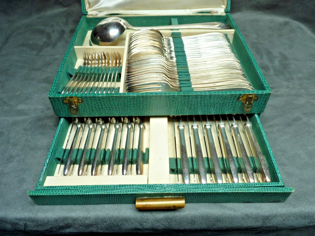 ANCIEN COUVERTS MÉTAL ARGENTÉE EN COFFRET (24 pièces) / CHRISTOFLE FLEUR LYS £111.71 - UK