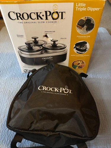 BRAND NEW Crockpot 16oz Little Triple Dipper Slow Cooker w/Insulated Case