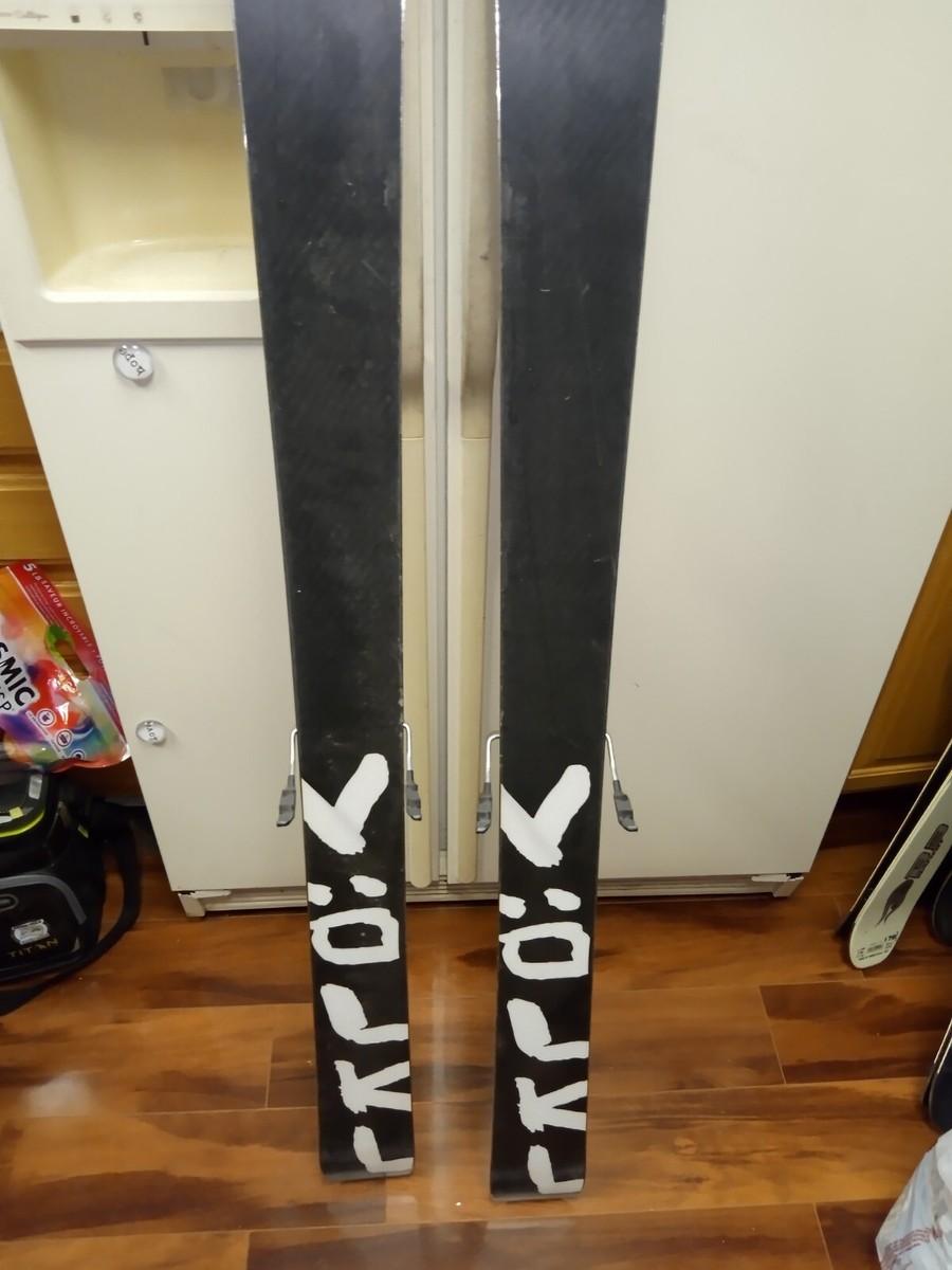 Volkl Mantra 177 Snow Skis W/ Marker Bindings Excellent Condition