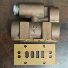 Versamatic Air valve body and piston assembly, PN# V220A