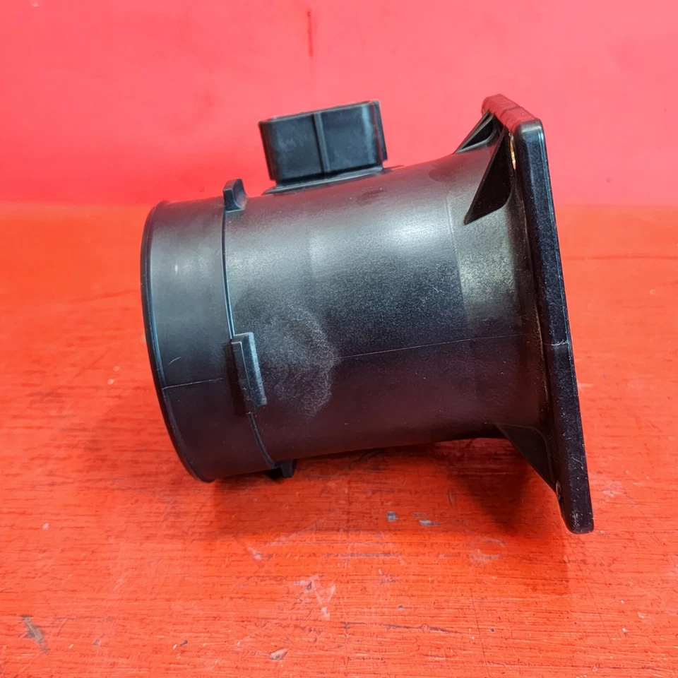 OEM Hitachi Mass Airflow Sensor MAF0023 1996-2004 Ford F150, Crown Vic AFH70-11 - Image 4 of 4