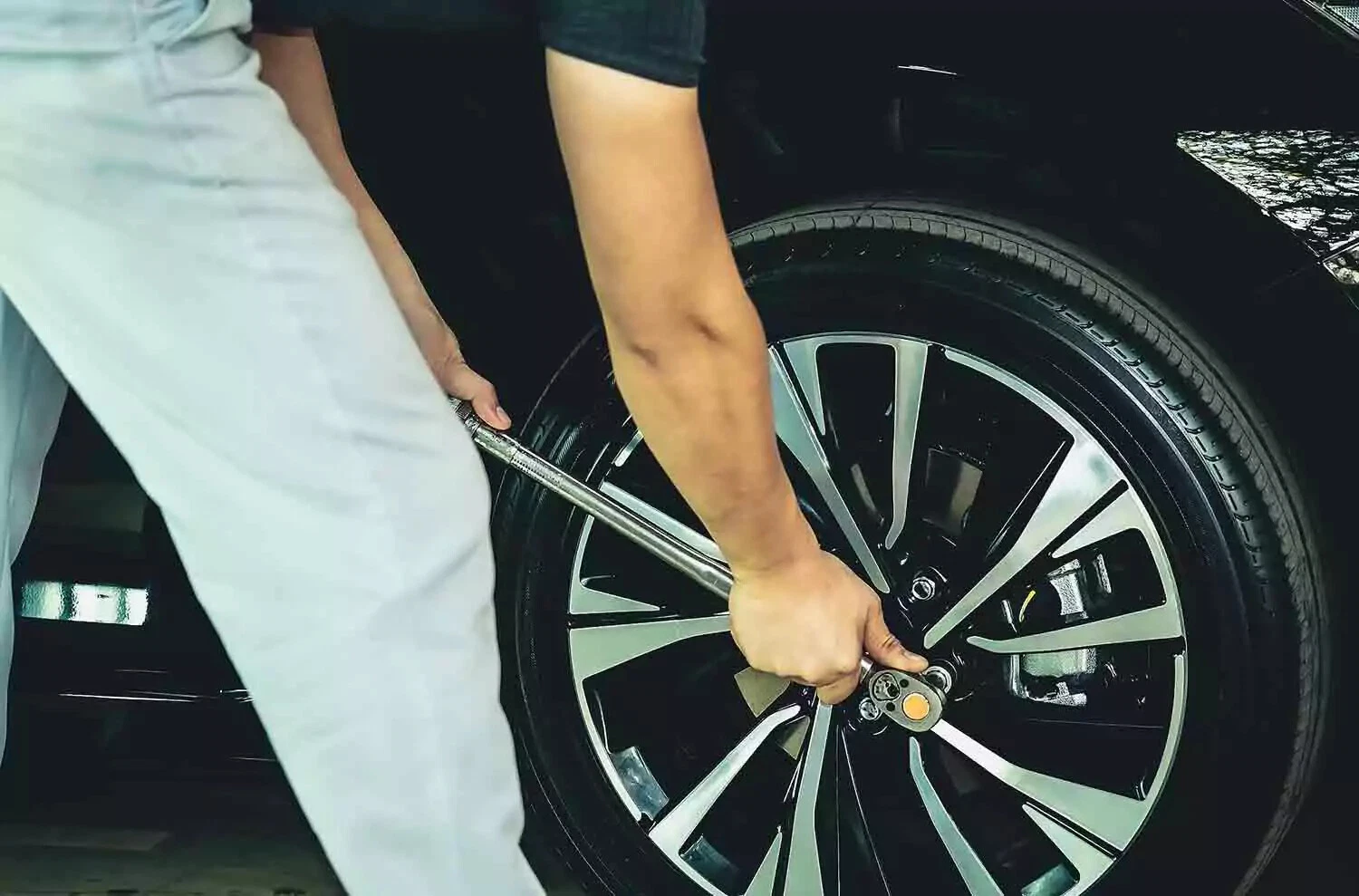 Items You Need for Maintaining Tire Pressure