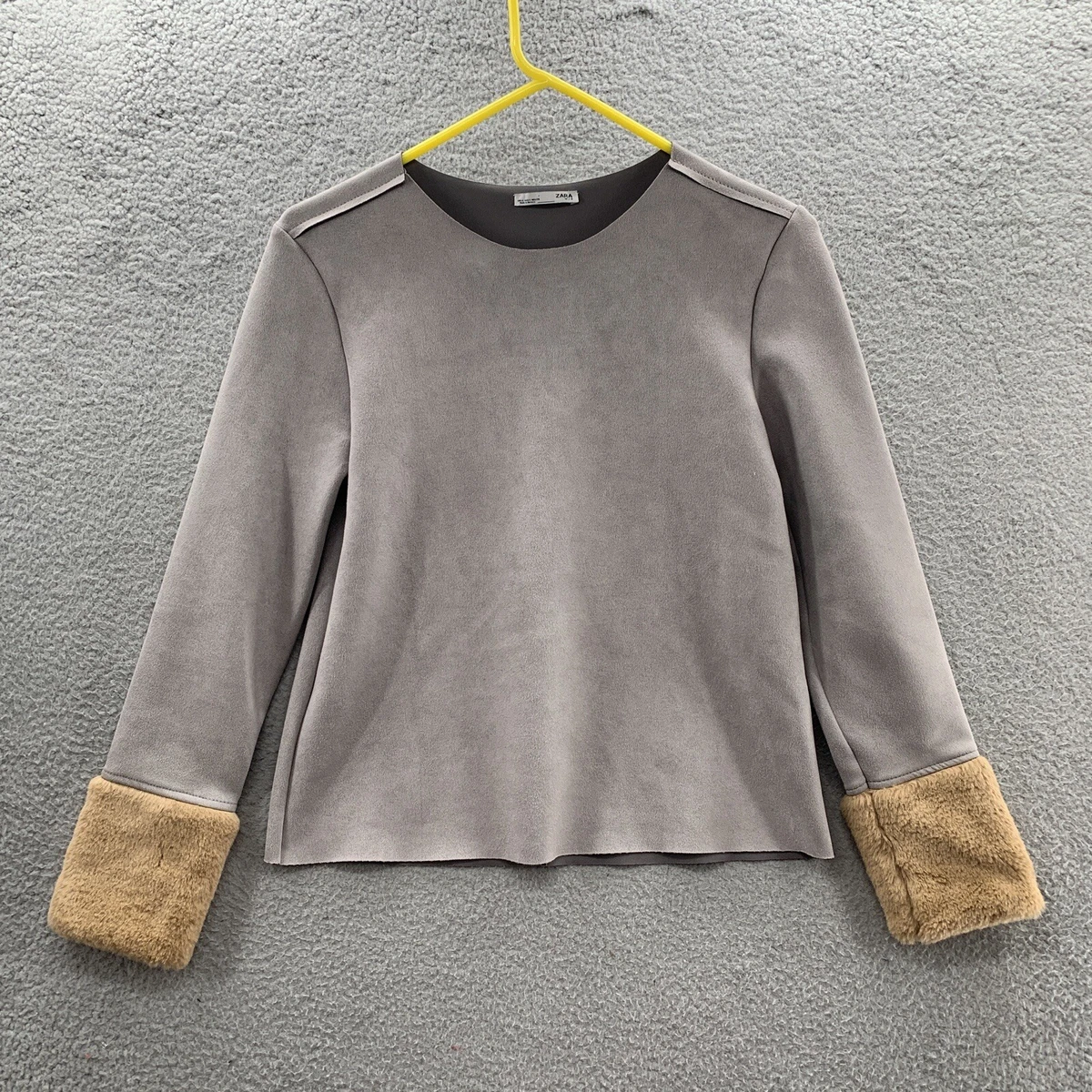 Zara fur hotsell sleeve jumper