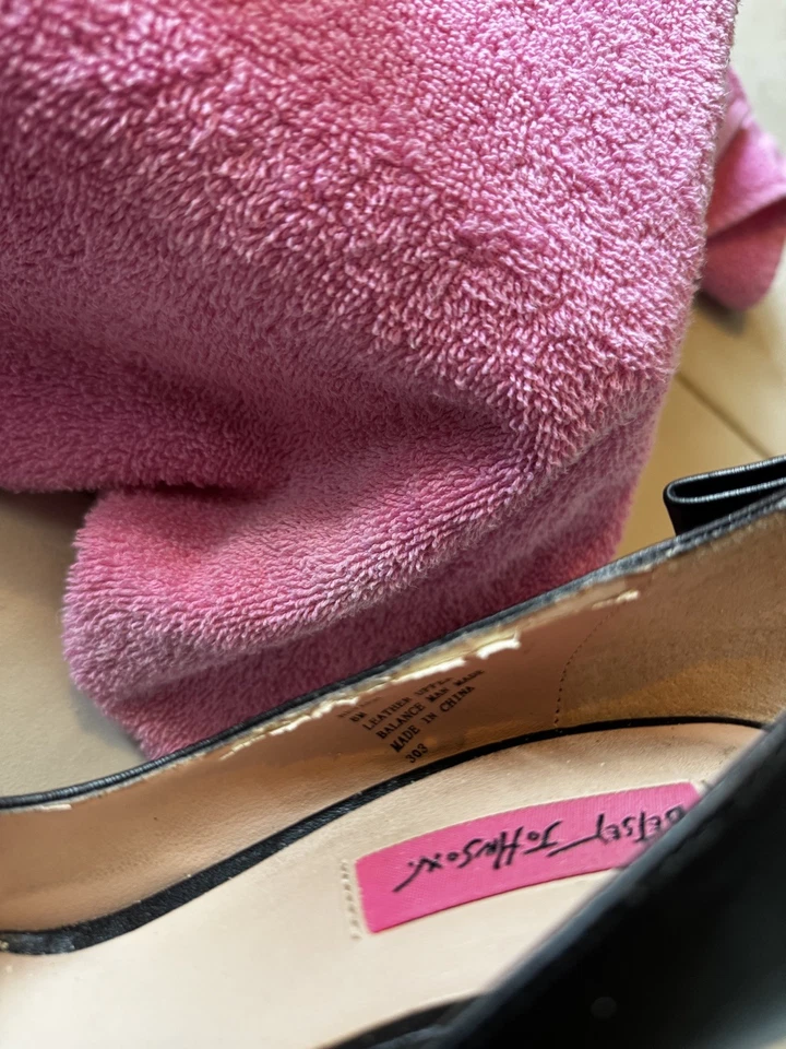 "Bomba de 5"" de tacón negro Betsy Johnson vintage EE. UU. 8" Foto 4 de 4