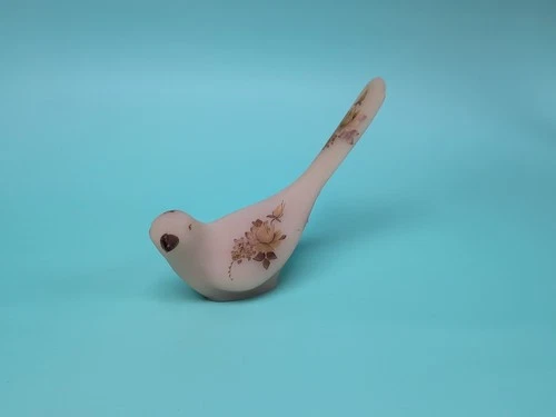 Vintage Artist Signed Fenton Bird Hand Painted Lisa BR. Satin/Custard Glass