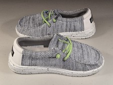 Hey Dude Shoes Y1-L2 Stone White Little-Big Kid Wally Youth Slip on Sneaker NEW