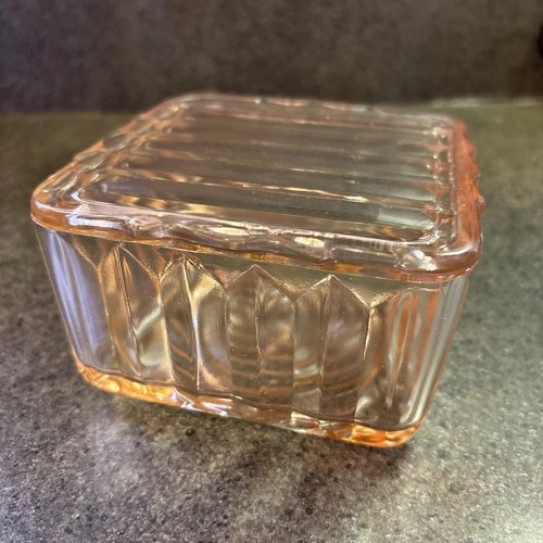 Pink Depression Glass Jennyware Jeannette 2 piece Scalloped Butter Dish
