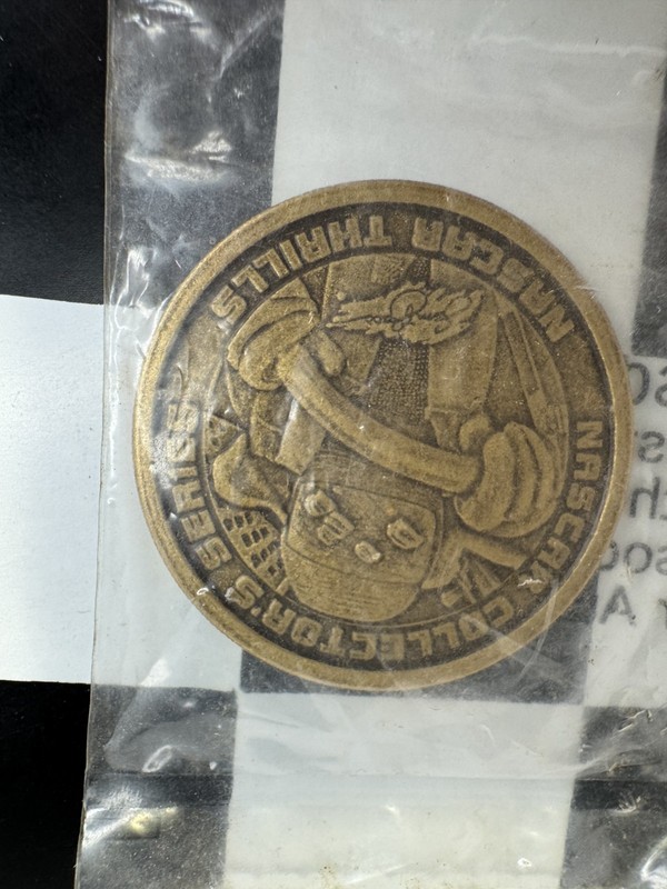 Sam Bass 1st Edition NASCAR Collector's Series Nascar Thrills Challenge Coin