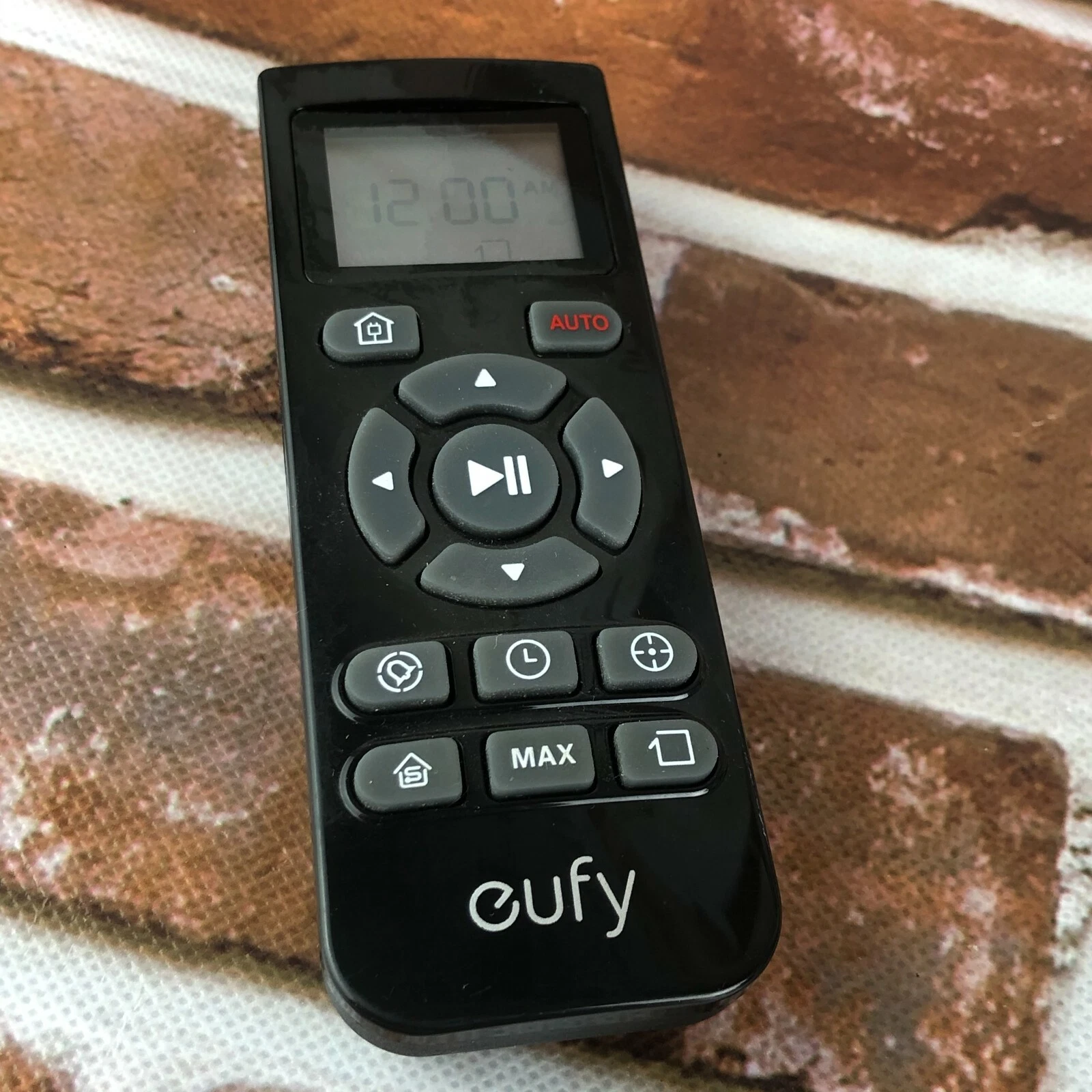Eufy RoboVac Robot Vacuum Cleaner Remote Control RO3P/UM4