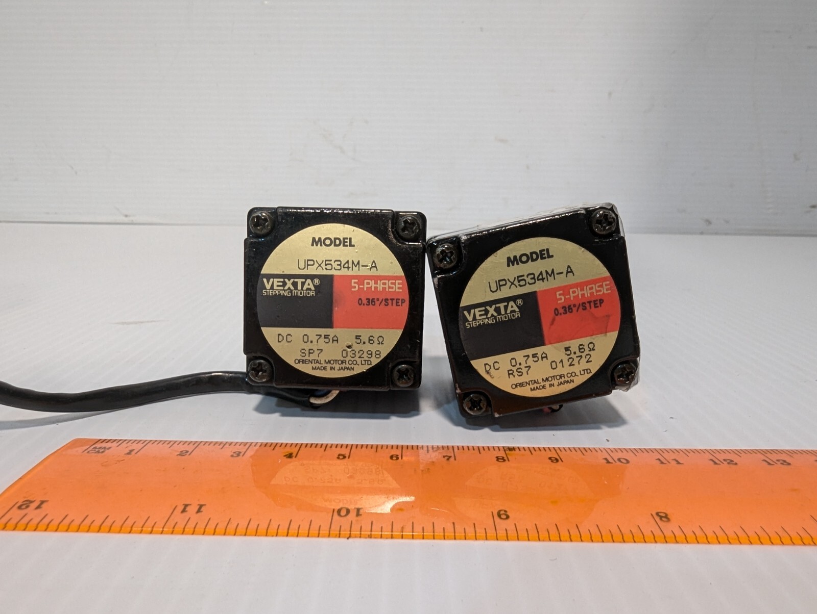 Vexta UPX534M-A Stepping Motor, DC, 5 Phase, 0.36 deg/step