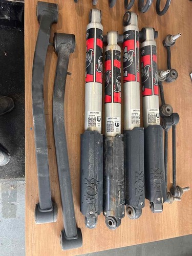 Coil/air Spring JEEP GLADIATOR 20 21 22 23 - Picture 2 of 5