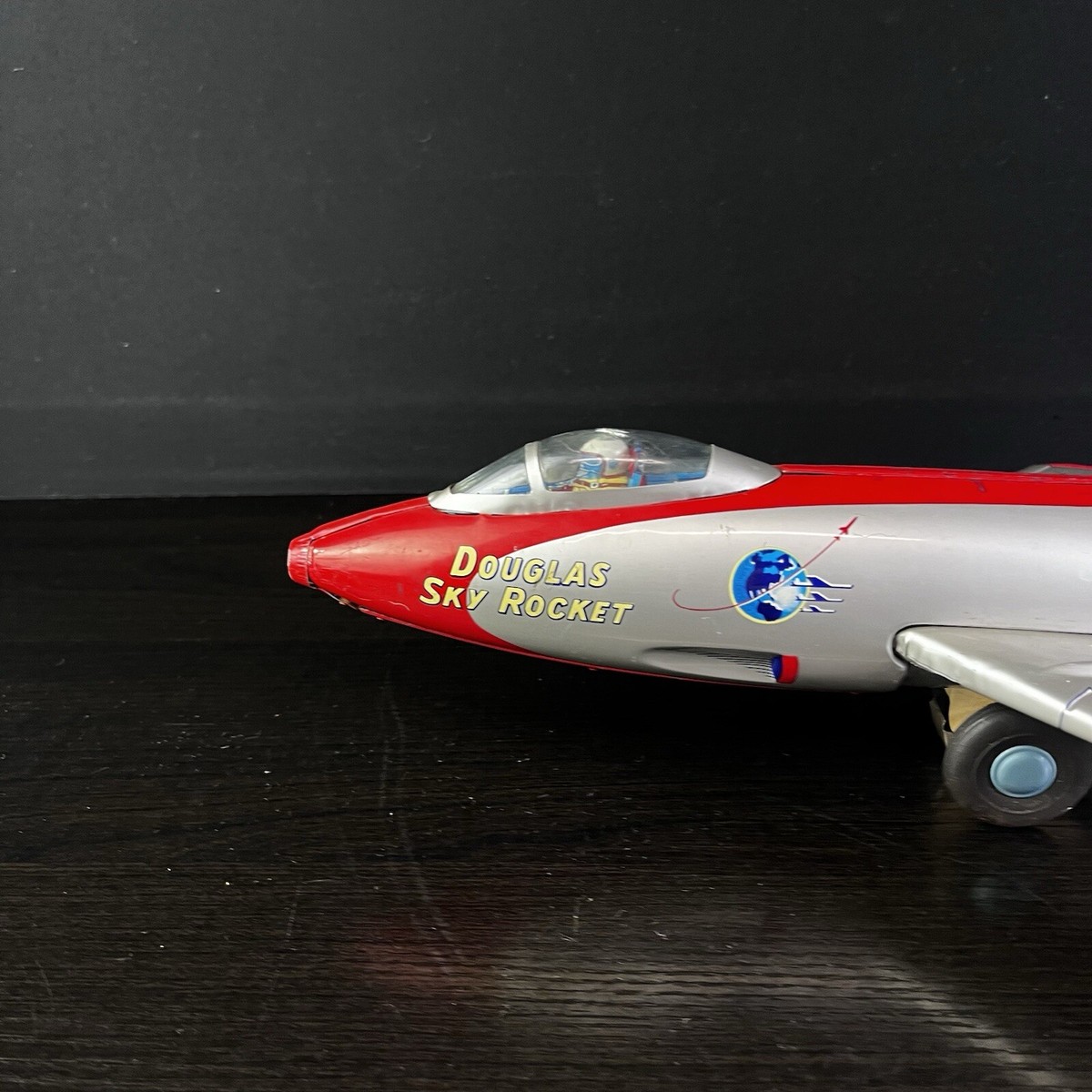 TDF ミニチュアロケットと戦闘機セット Vintage Airplane Douglas NAVY Sky Rocket Tin Toy Plane HTC