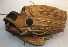 Mag II 2 M2497 11.5" Glove Baseball RHT Hand Crafted EZ Catch Basket Weave READ