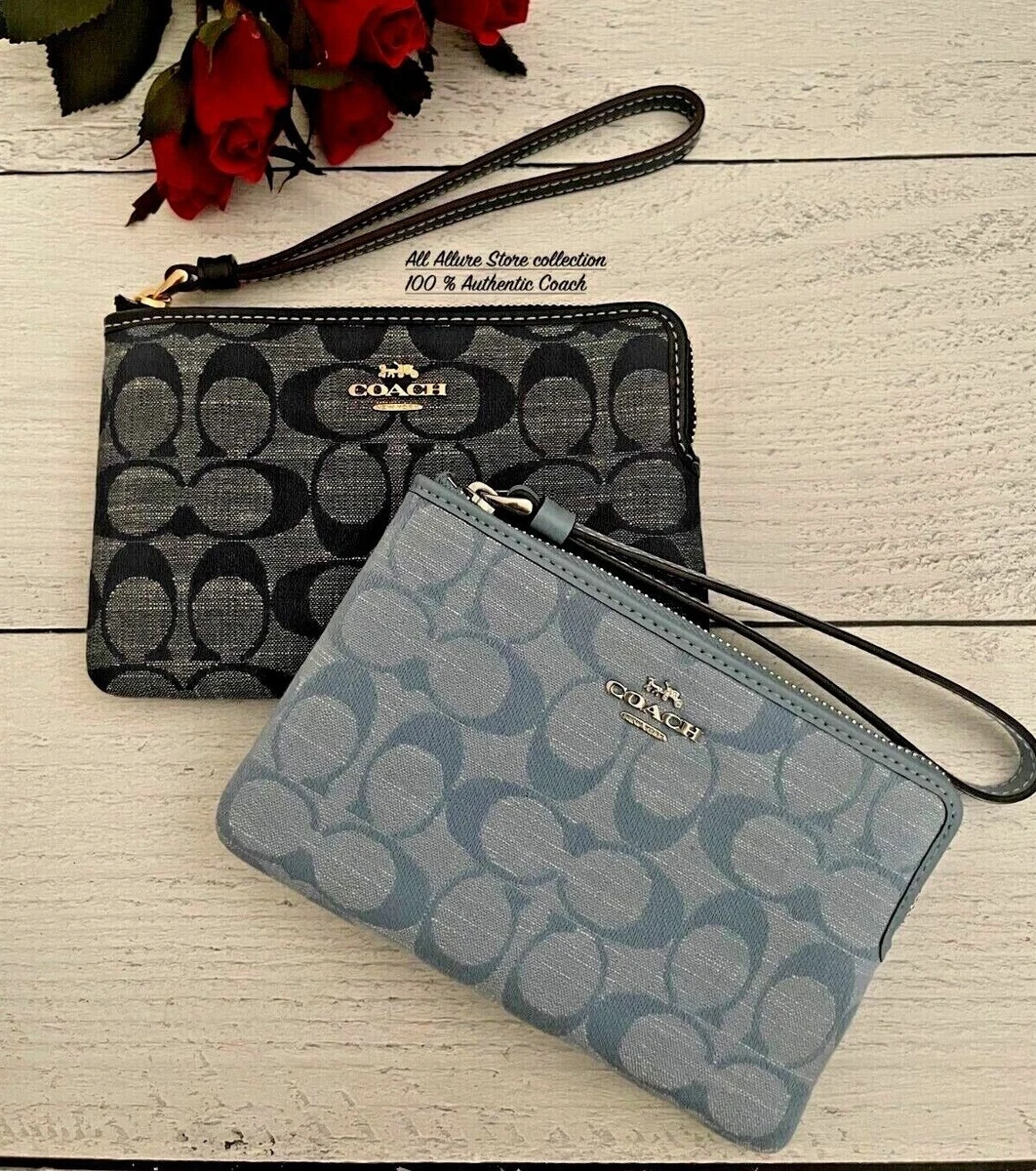 NWT Coach Corner Zip Wristlet In Signature Chambray CH371