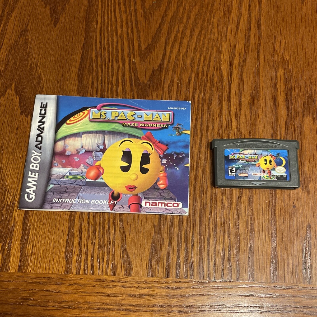 Ms Pac Man Maze Madness Nintendo Game Boy Advance GBA w/ Manual