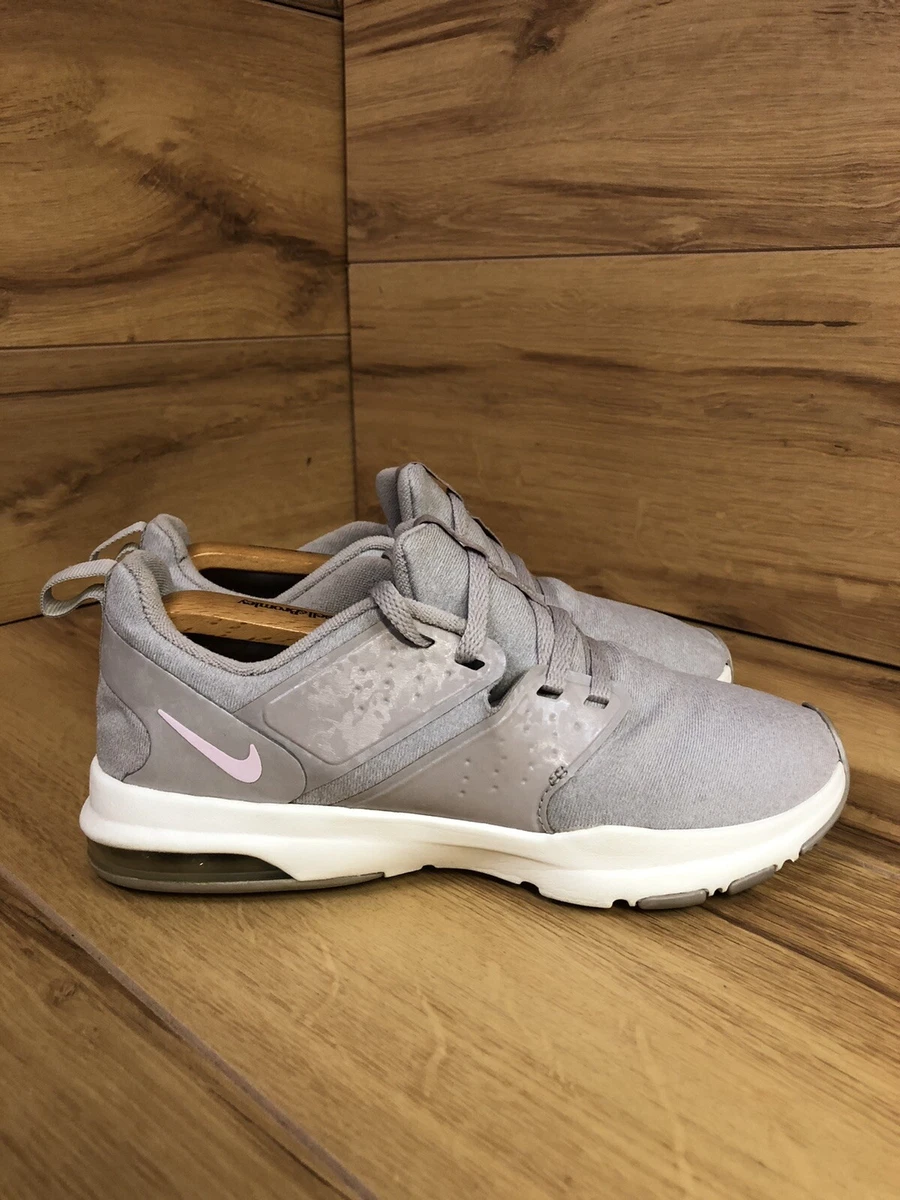 Nike Air Bella TR Premium Size UK 3.5