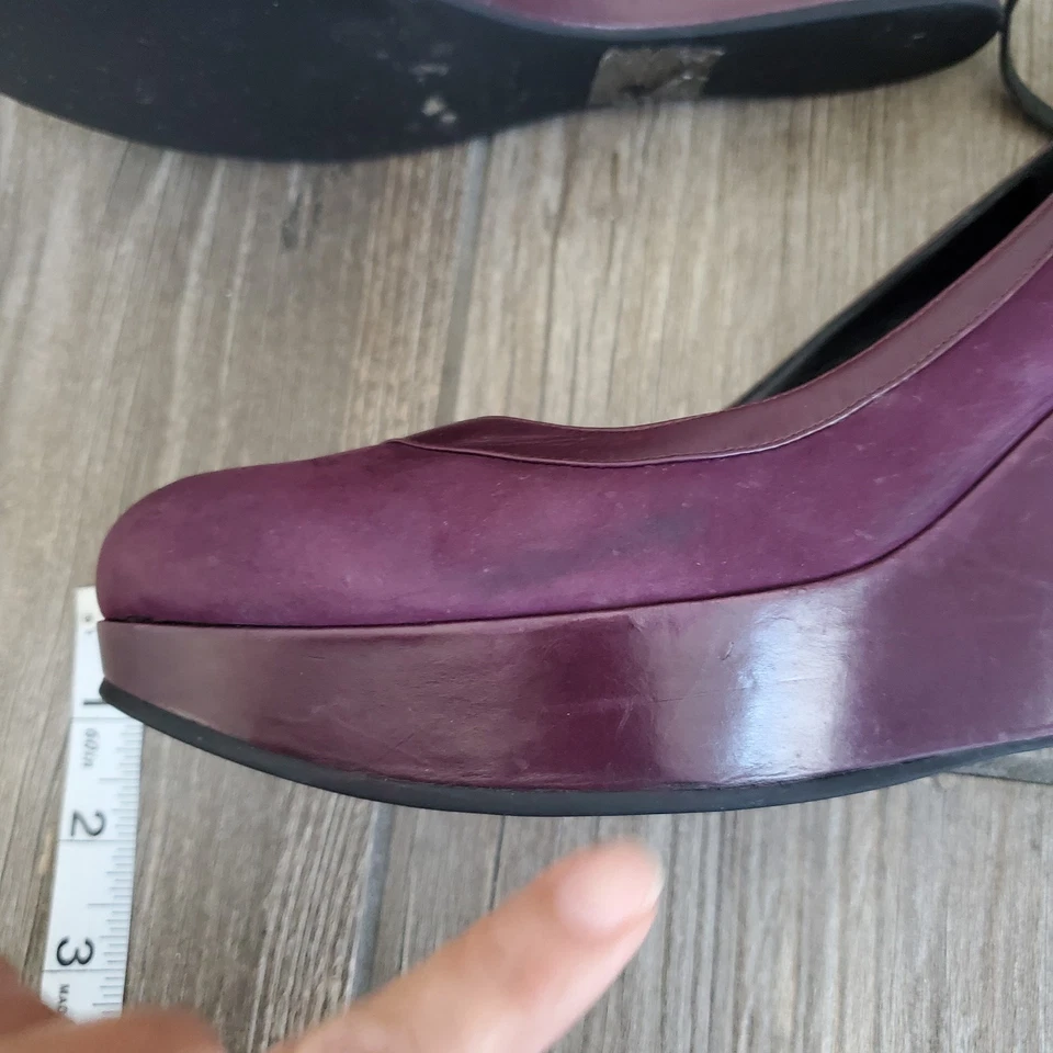 Zapatos Mary Jane Marc By Marc Jacobs Borgoña Gamuza Cuña Talla 39.5. Usado en excelente estado Foto 4 de 4