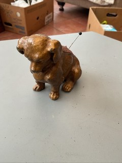 ANTIQUE VINTAGE OLD EDWARDIAN CAST COLD PAINTED SMELTER DOG SEWING PIN CUSHION