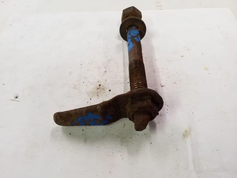 Perno de suspensión trasero de resorte de hoja | Se adapta a 00 01 02 03 Ford E350 E450 Super Duty Foto 2 de 4