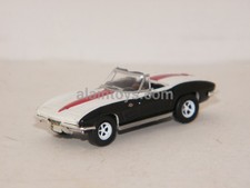 CHEVROLET CORVETTE C2 Ca Racing Blanc & Noir BREKINA HO 1/87 Réf 18029