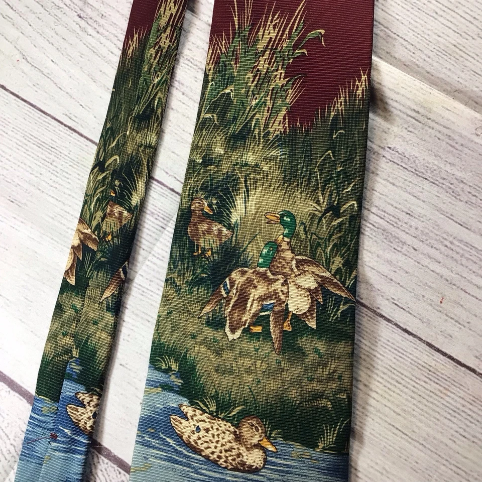 Vintage Ducks Unlimited Silk Mallard Waterfowl Hunting Sport Necktie - Image 3 of 4