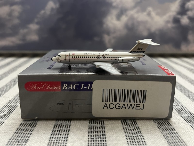Aeroclassics Channel Airways UK BAC-111 G-AWEJ 1:400 Scale Diecast Model