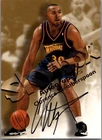 ✨1998-99 SkyBox Premium Autographics #131 Clarence Weatherspoon – Mint/Near Mint