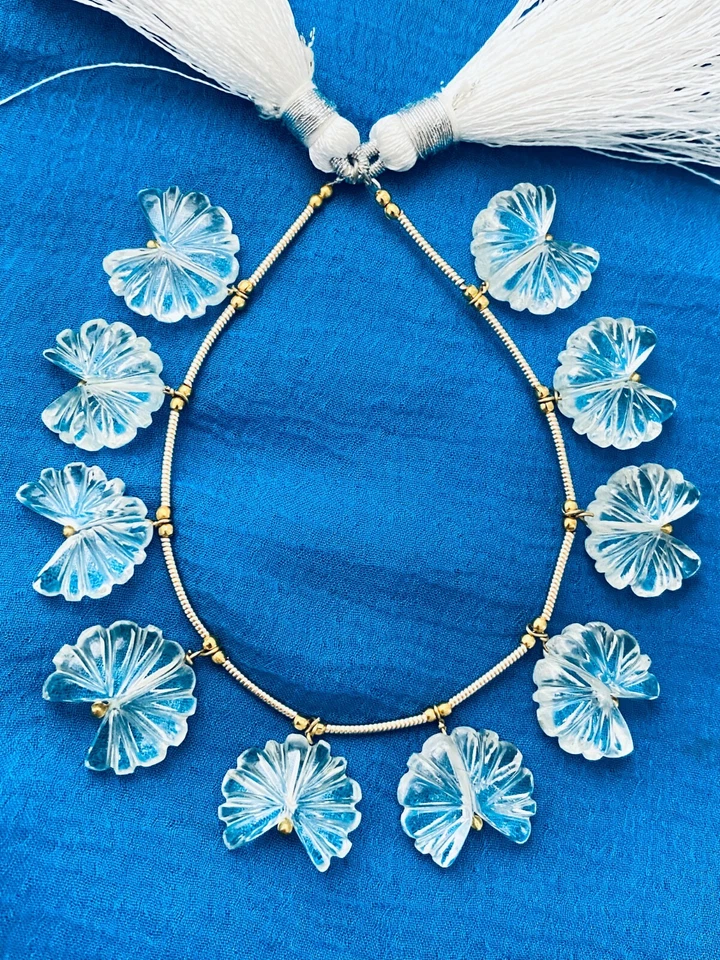 Incredibili perle a forma di mezzo fiore in crisalo trasparente perline di pi... - Immagine 4 di 4