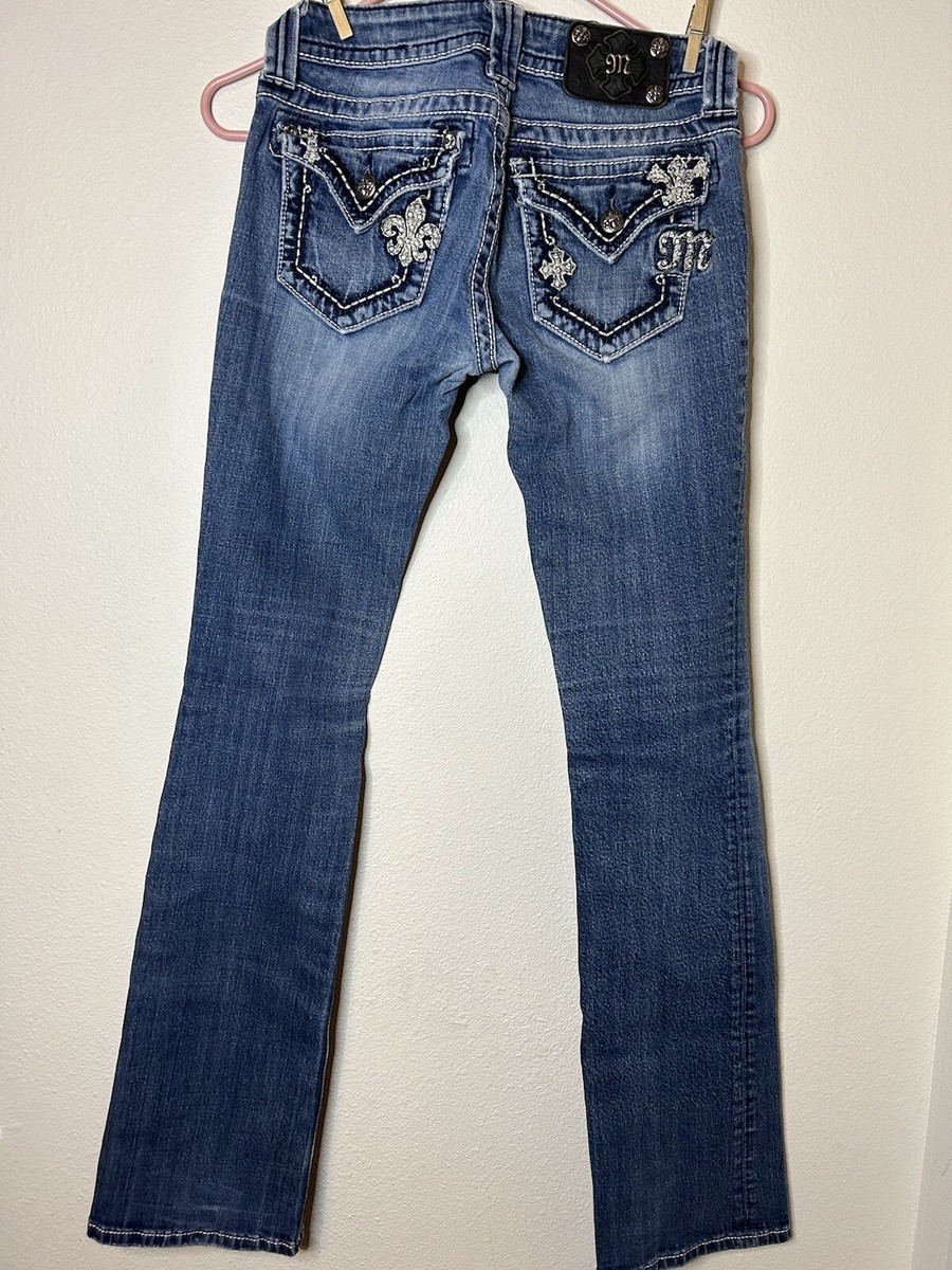 Jean Miss Me Boot Cut Taille 26x33 | Design Avec Strass, Délavage Bleu - Occasion Très Bon état