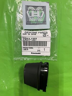 Kawasaki OEM 1989-2009 Ninja ZZR600 Turn Signal Bracket Kawasaki OEM 1989-2009 Ninja ZZR600 Turn Signal Bracket