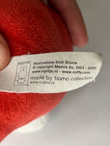 Peluche Siting Nijntje Miffy 2021 10'' - Foto 6 di 6
