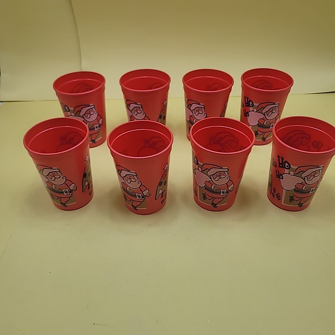 8 Christmas Holiday Santa Party Cups 12 oz Reusable Plastic Drinking Cups |  eBay