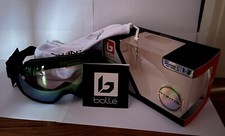 Brand New Bolle Laika Snow Goggles Matte Black Corp/Phantom Green Emerald S/M
