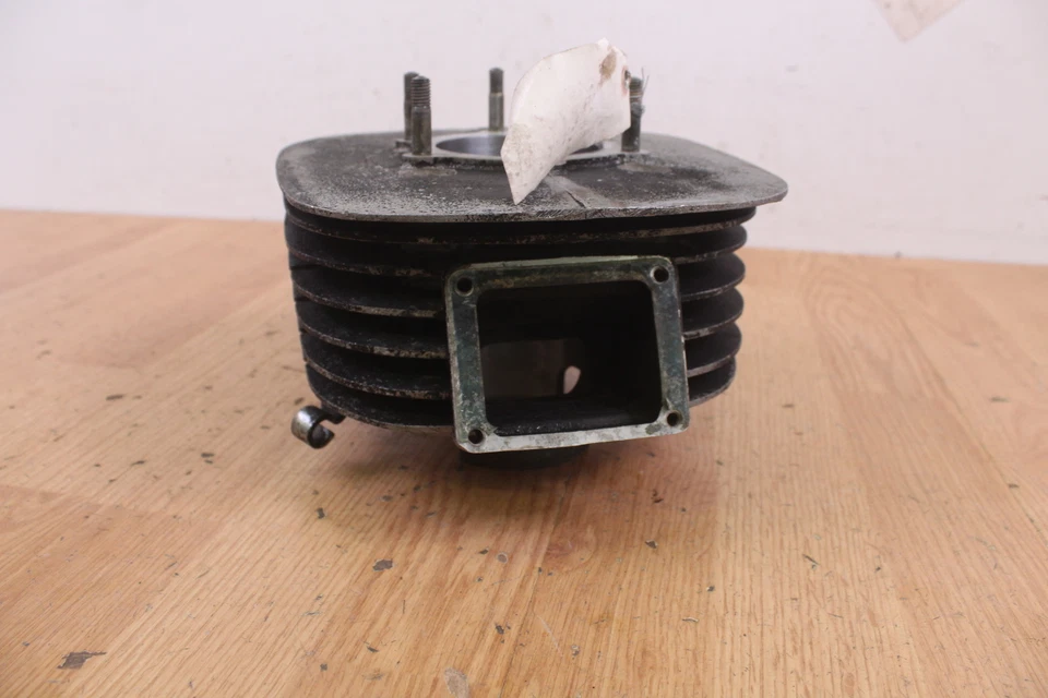 1977 YAMAHA YZ250 цилиндр кувшин 70 мм STD отверстие с выхлопной фланг - Изображение 4 из 4