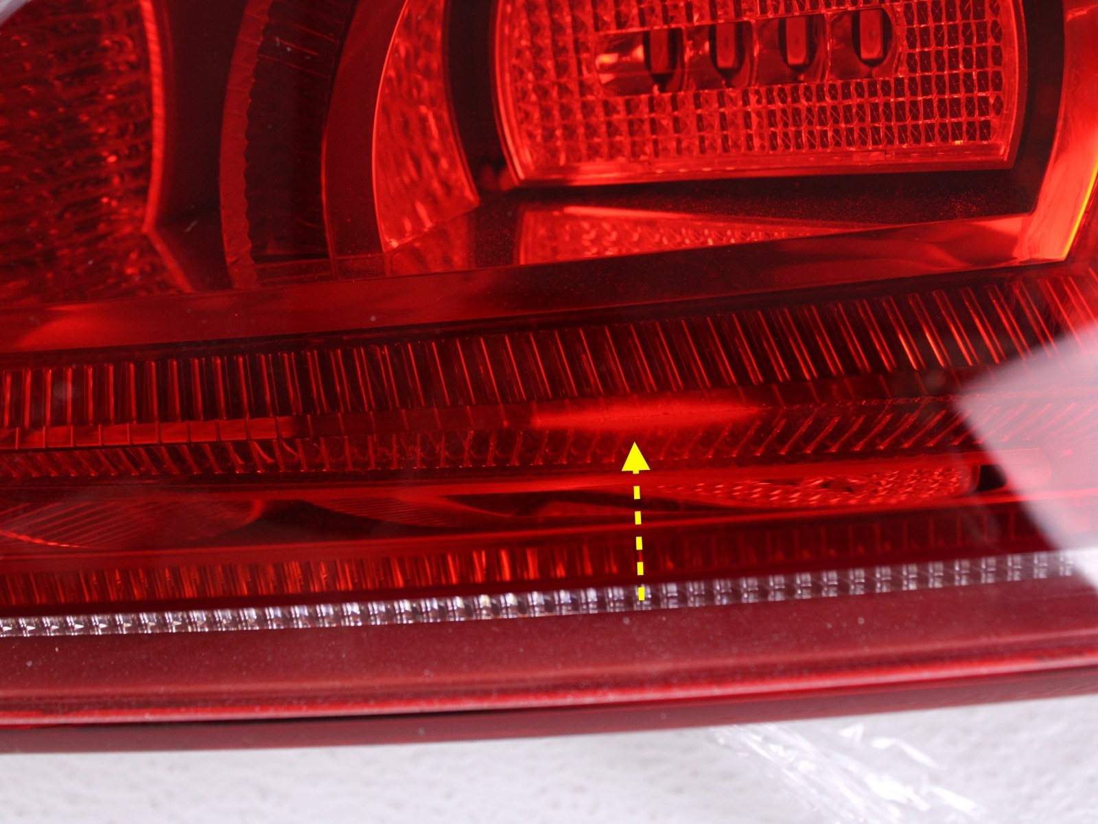 NICE! 2008 2009 2010 2011 2012 2013 AUDI R8 RH RIGHT PASSENGER LED TAILLIGHT OEM