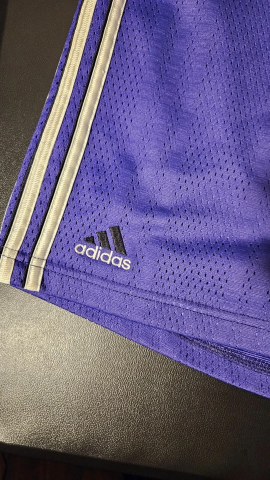 Northwestern Wildcats Adidas Soccer 7" Shorts Mens XL Purple STRETCHED STAINS - Image 3 of 4