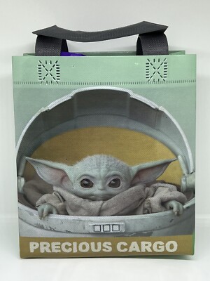 10 ct. Pack - Baby Yoda Tote Candy Bags / Paq. con 10 Bolsas de Baby Yoda