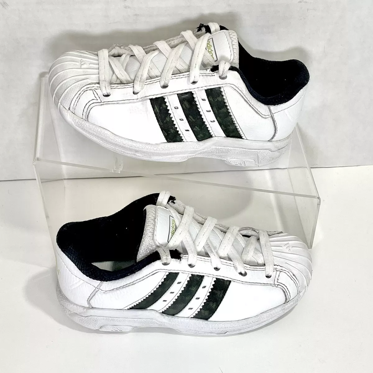 ADIDAS Kids SuperStar Shell Toe White Black Stripes Sneaker Unisex - Size  12K