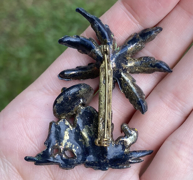 VINTAGE CELLULOID MEXICAN MAN SLEEPING UNDER PALM TREE BROOCH | eBay